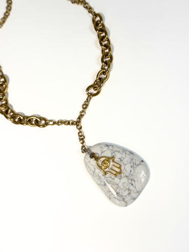 Collar Howlite