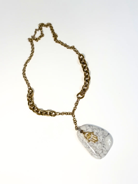 Collar Howlite