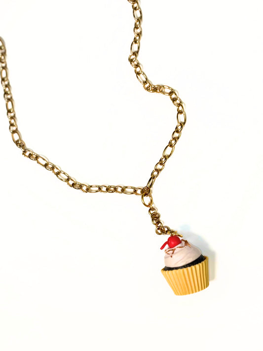 Collar Cherry Cupcake
