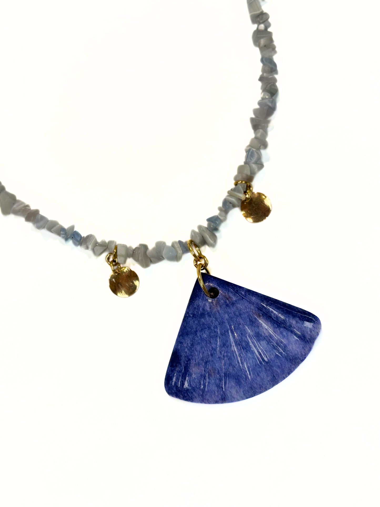 Collar Blue Fan Aura