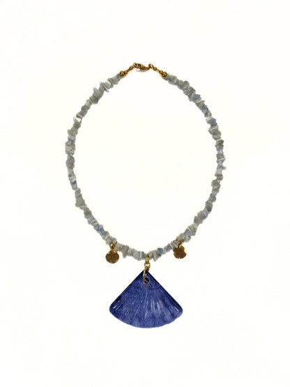 Collar Blue Fan Aura