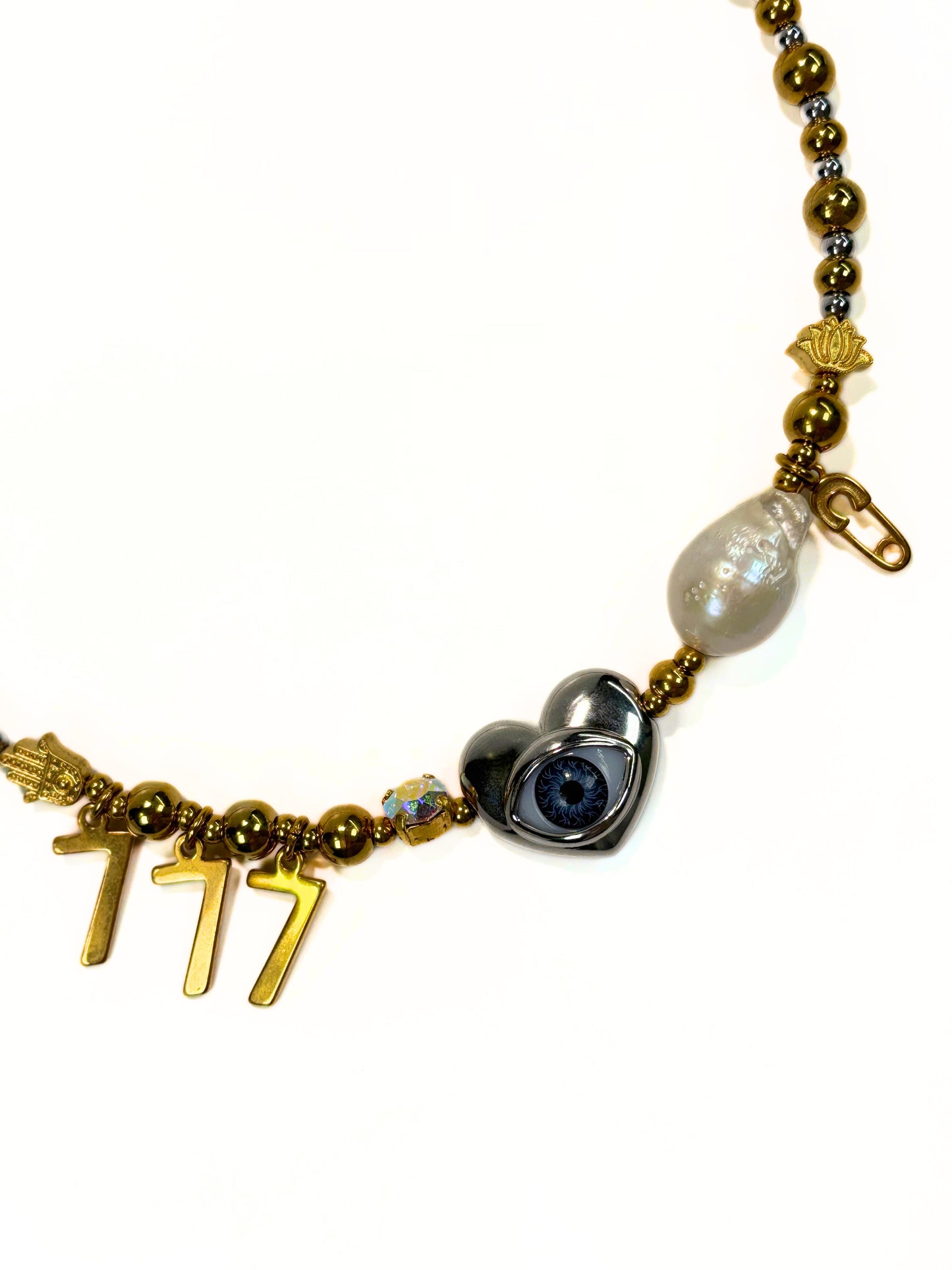 Collar 777 Mystic Heart