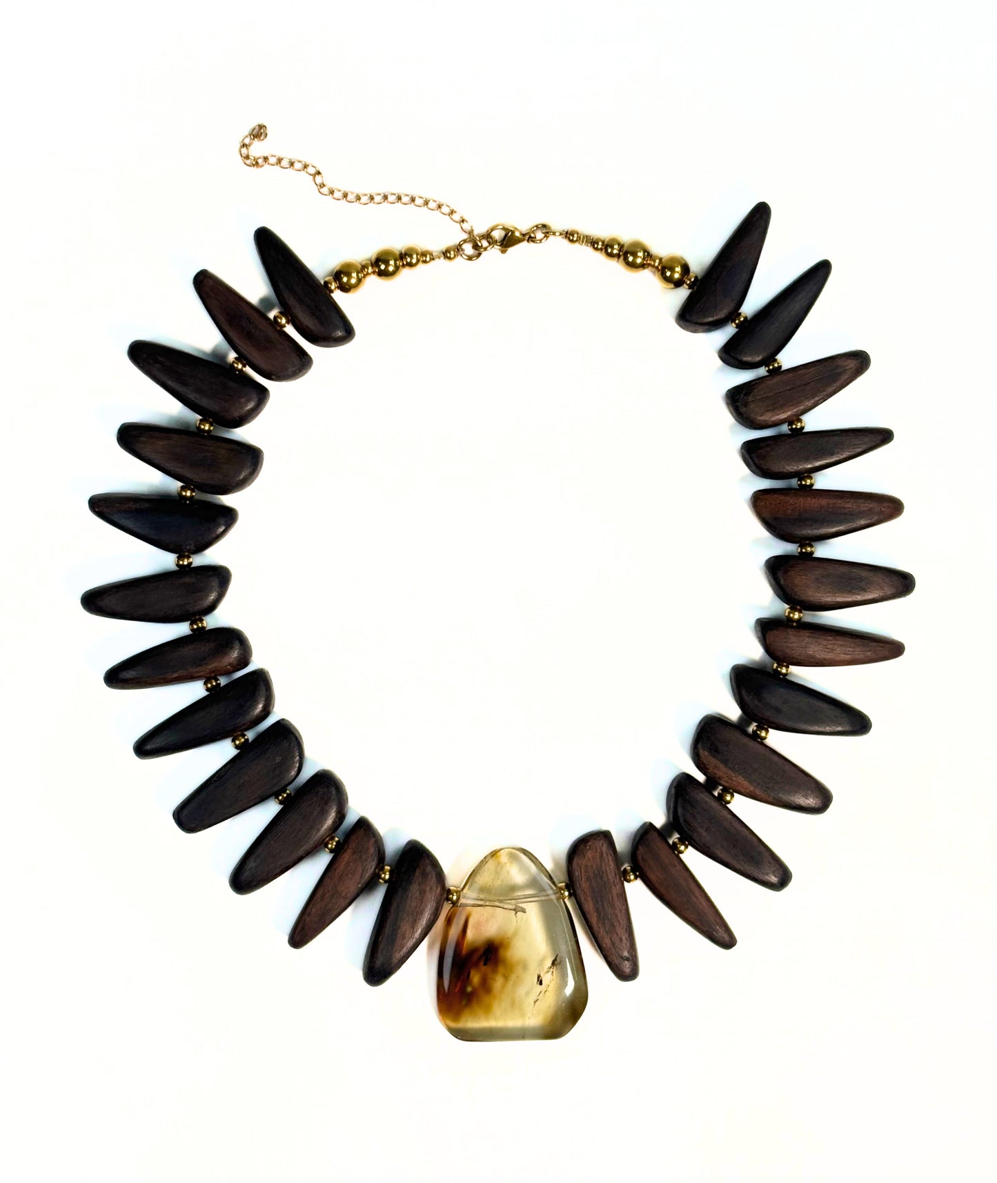 Collar Raíz Ahumada